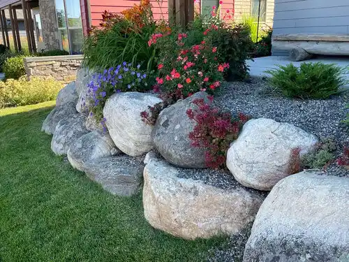 landscaping services Lynnwood-Pricedale